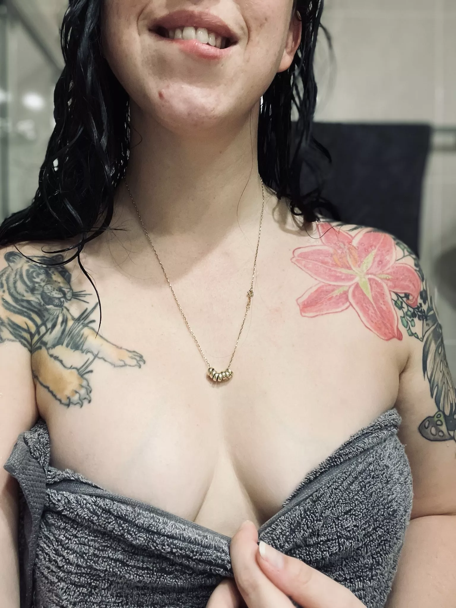 First post here! I'm normally at home bored but this mom is ready to share to the internet