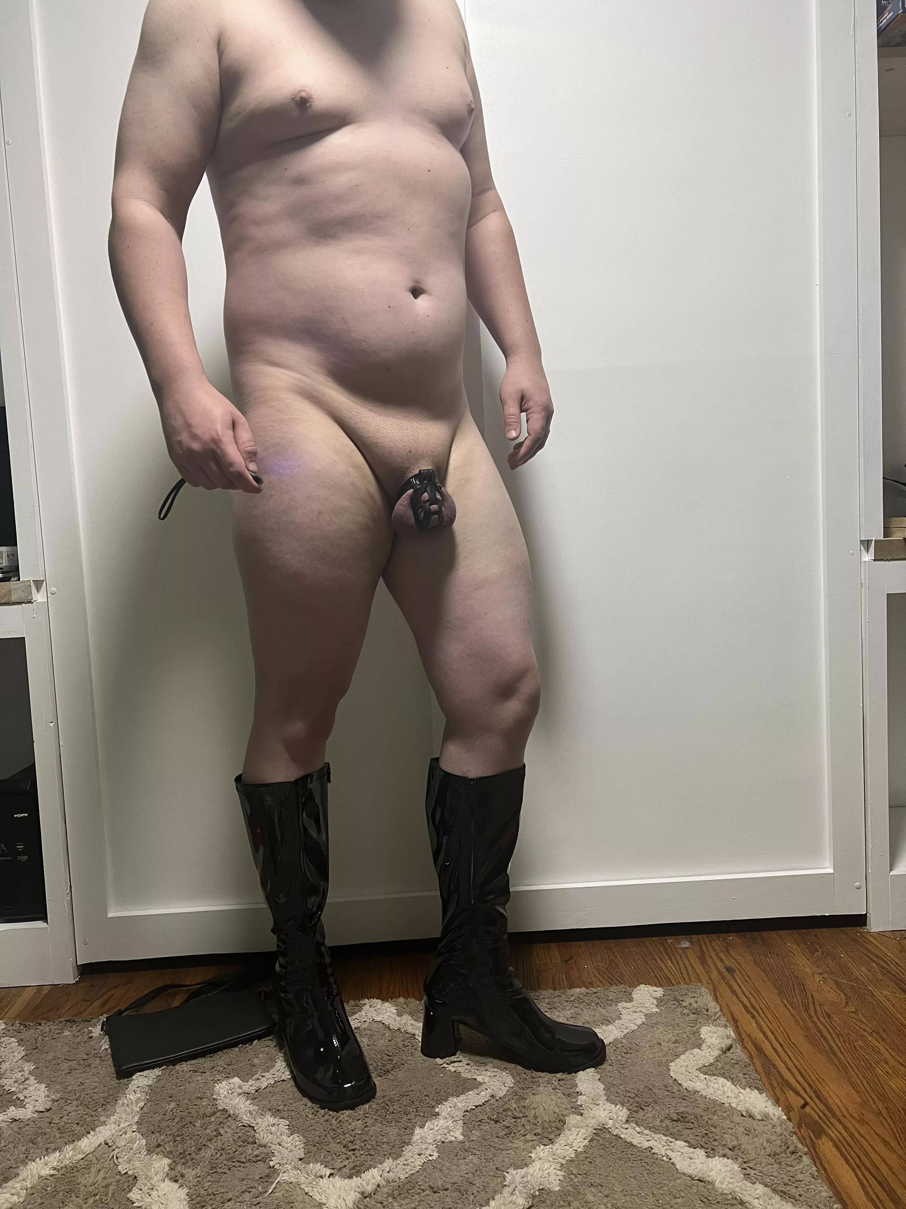 Got some new shiny boots today and they go great with my cage!