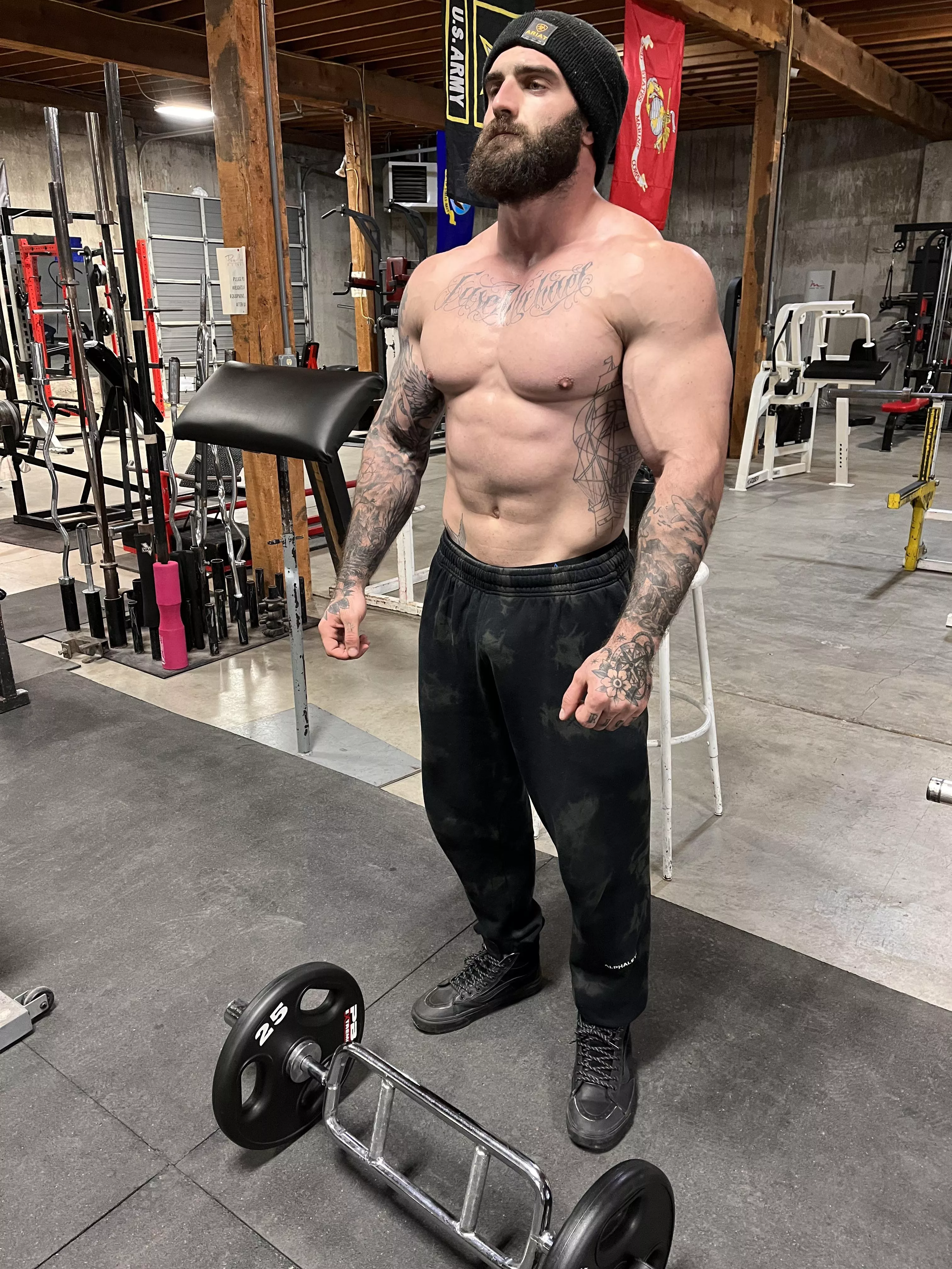 Grey sweatpants were all in the wash🙄