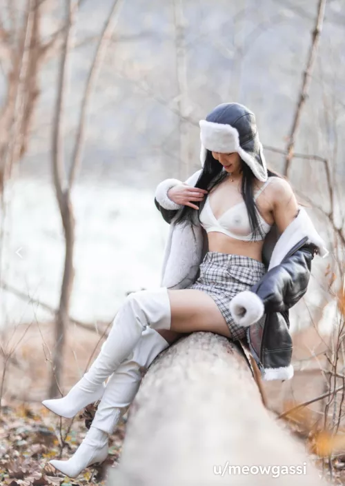 i could be your hiking buddy… might slow you down tho 😅