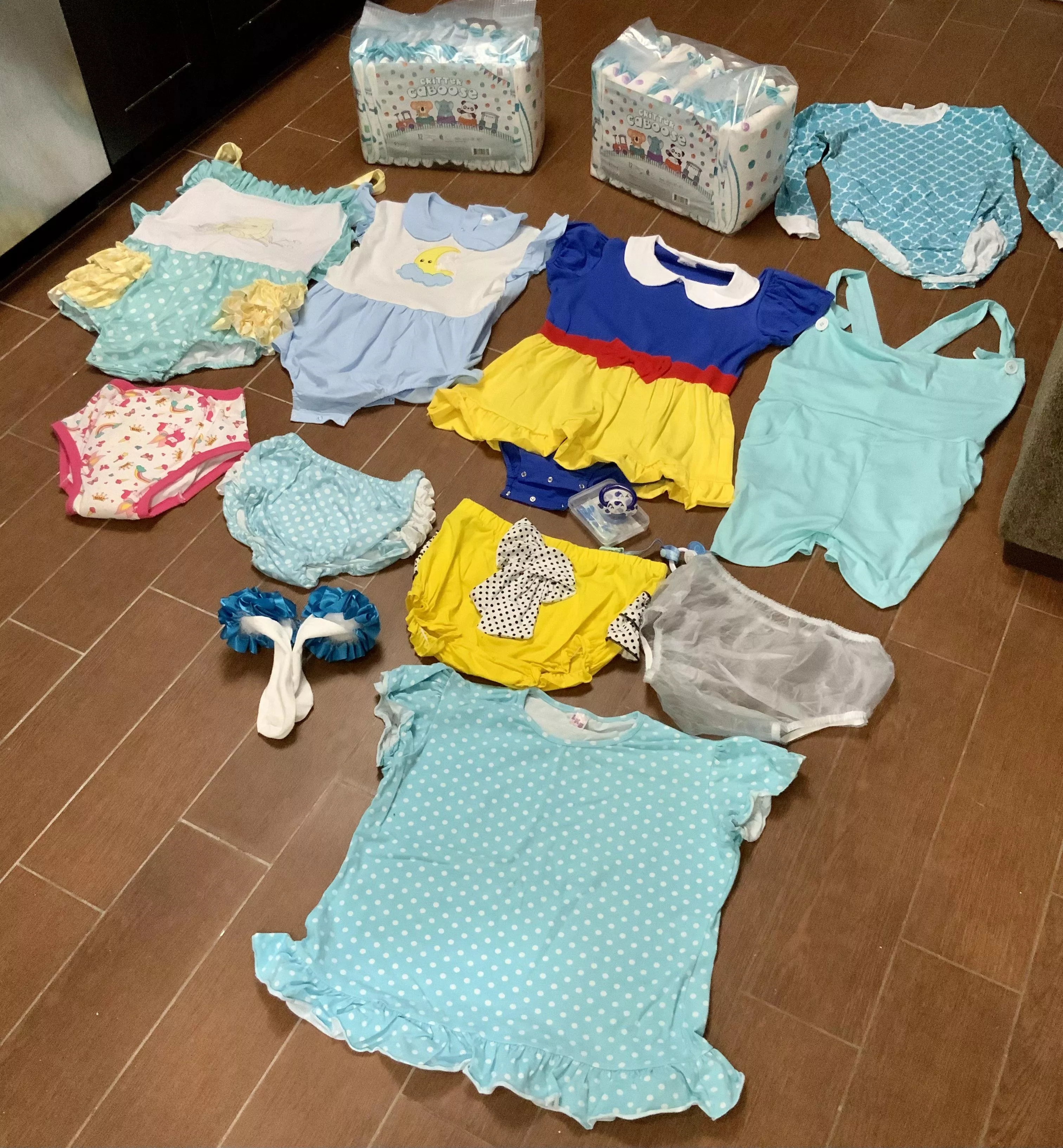 I knew living so close to Little Kink Boutique would be trouble 🫣🤭