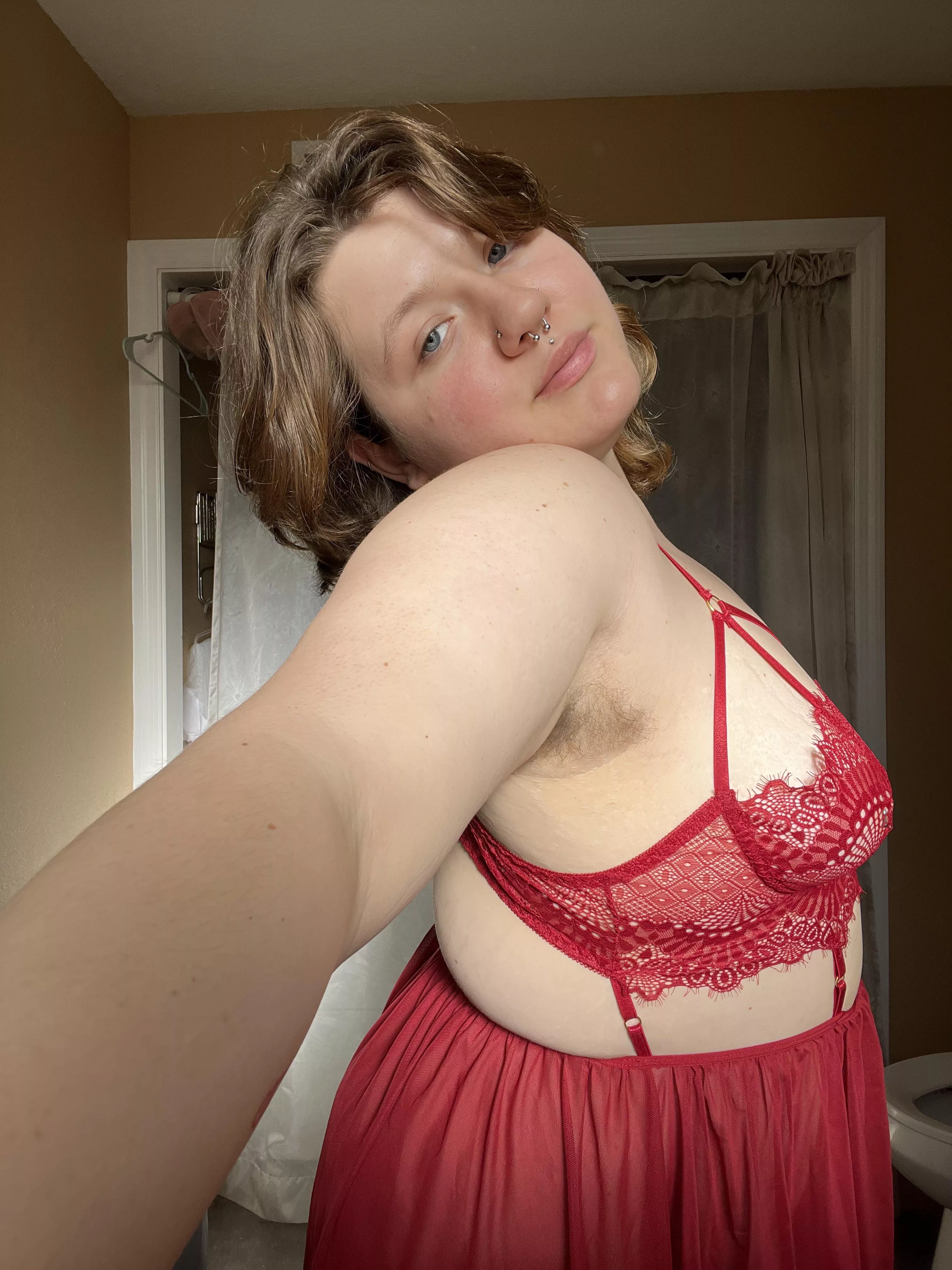 i love the hair on my pits