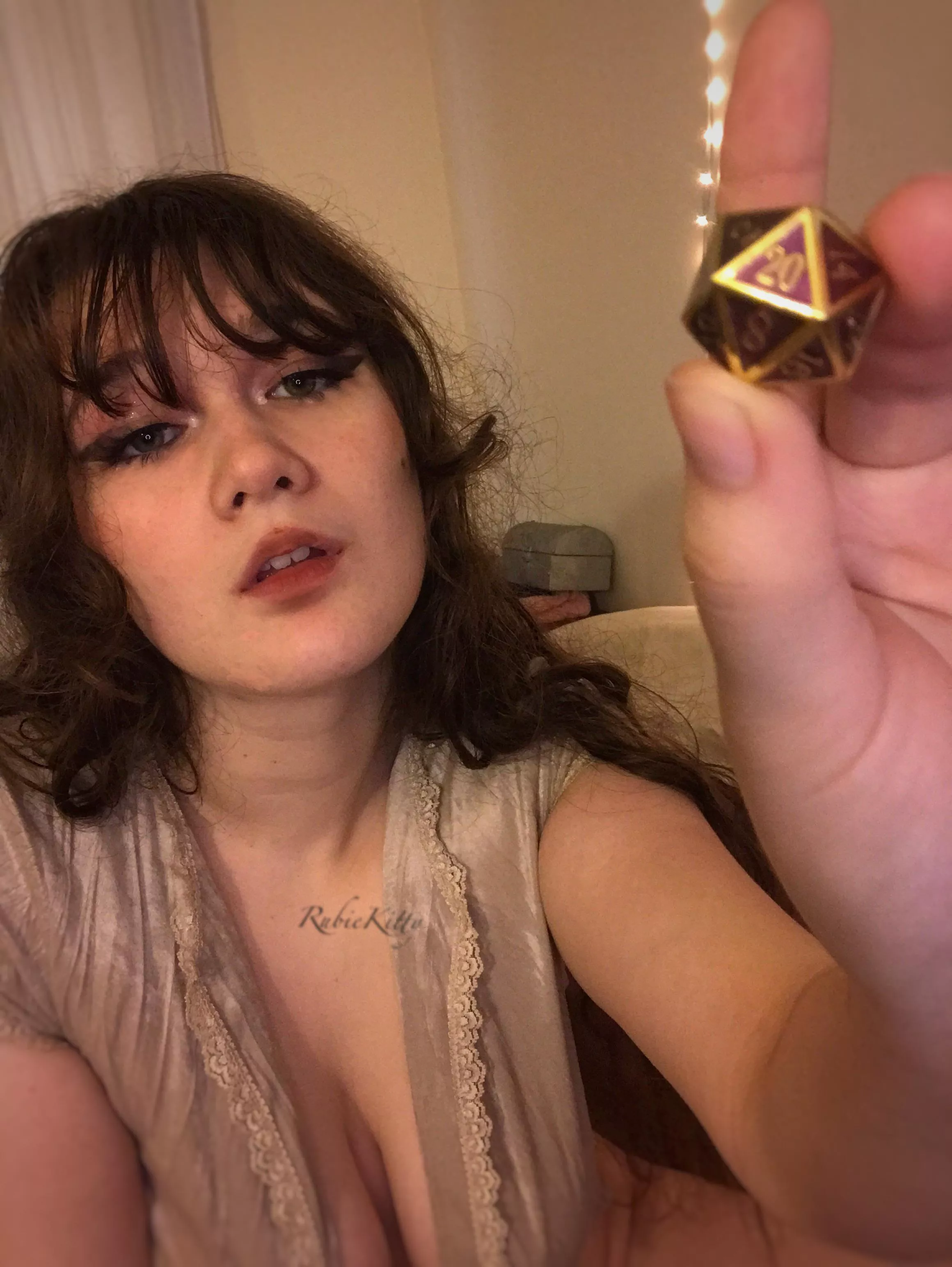 I rolled a nat 20 on my charisma check to seduce… did it work?😜