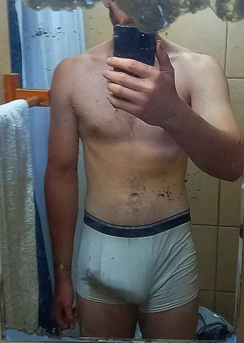 ignore my giant hands