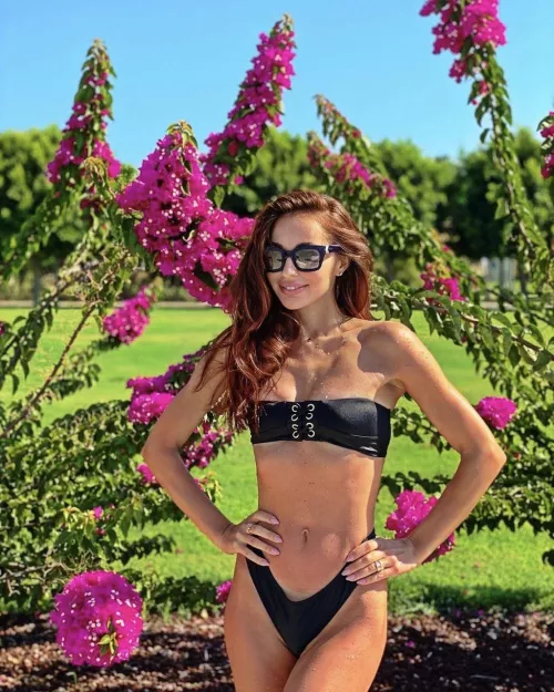 [IMG] I will tell you all my secrets personally