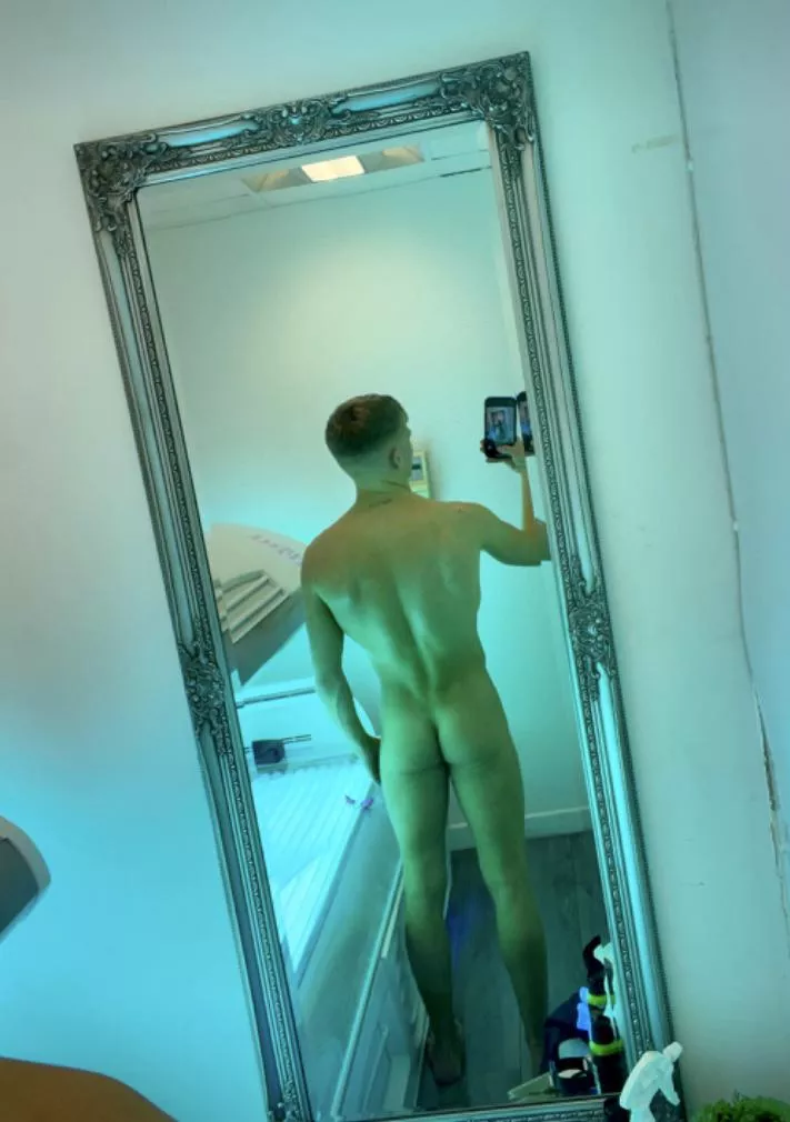 Is my ass cute enough!? Who is ready to service me?