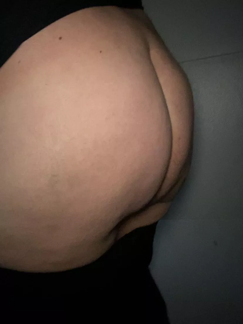 Just bend me over and slide it in already!