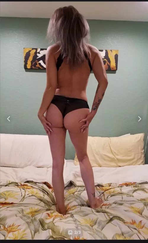 Latina Milf What Do You Think ?