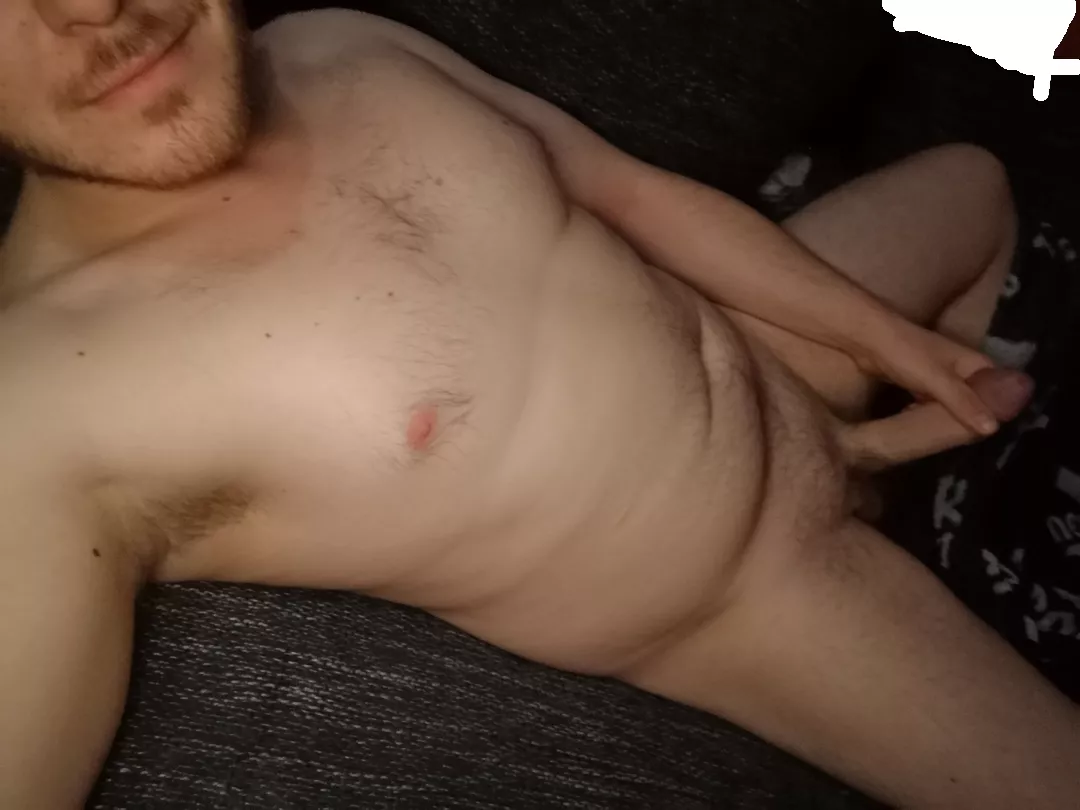 My tummy isnt the only thing thats XL 😏