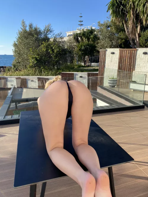 OF is in the comments. Msg me if you’d spank me in this position ❣️