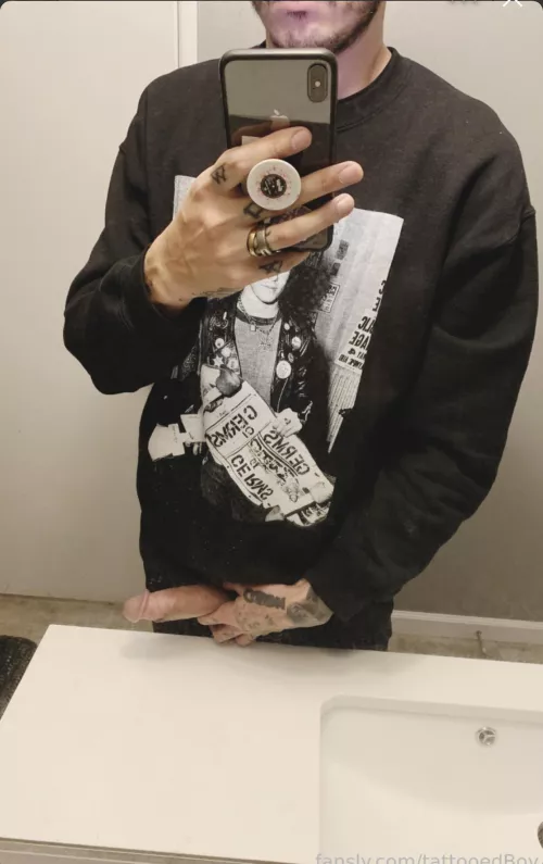 Paypigs love my cock