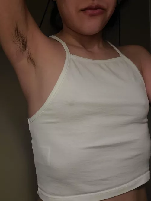 progress 💪🏼 cant even remember the last time i shaved