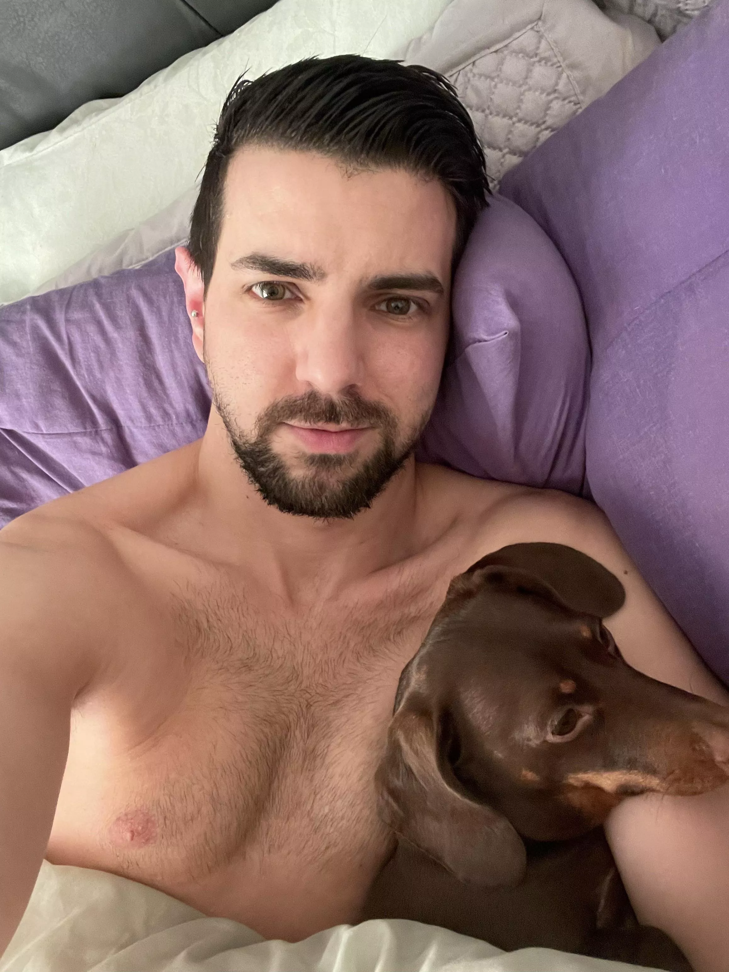 Saturday cuddles with this angel before a day of gaming and recording 🙌🏻