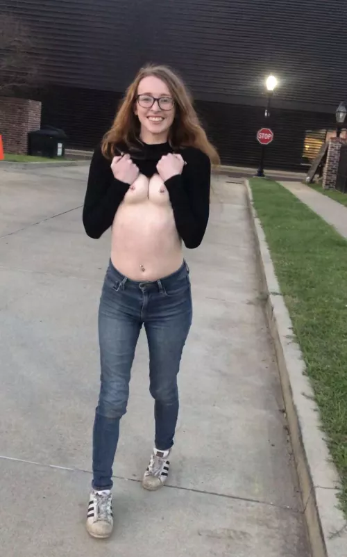 Screenshot from a vid I was trying to post, anybody know why it won't let me?