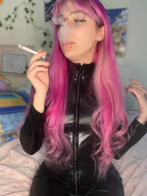 Smokings suits me the bast way