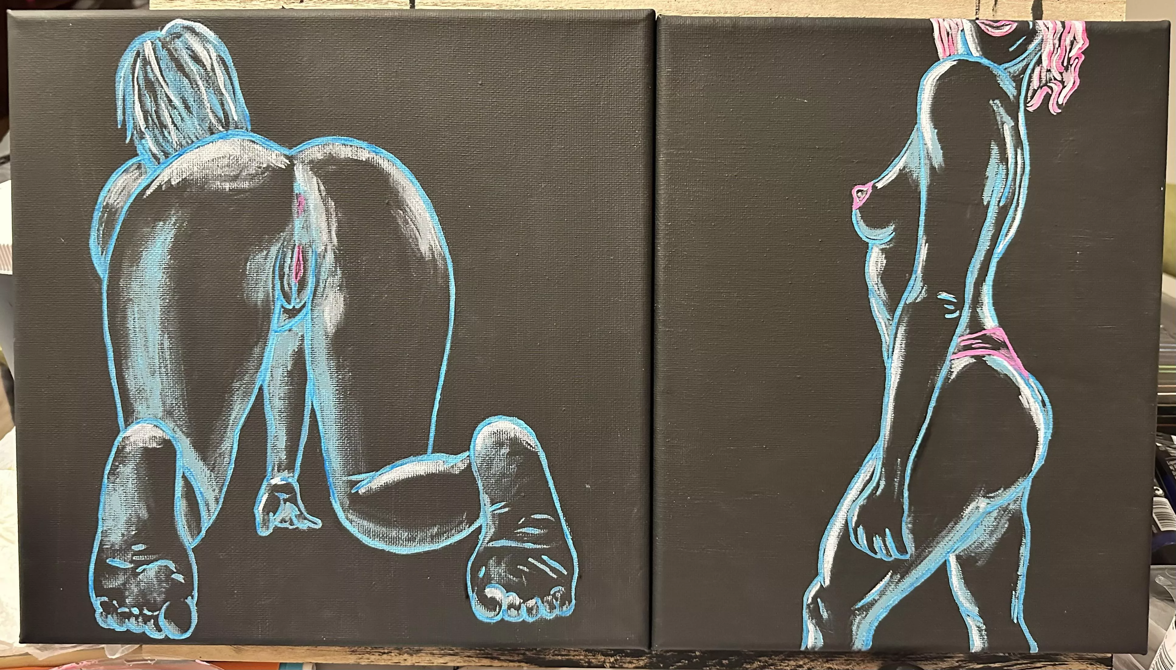 Some glow in the dark self portraits I'd love to rehome ☺️