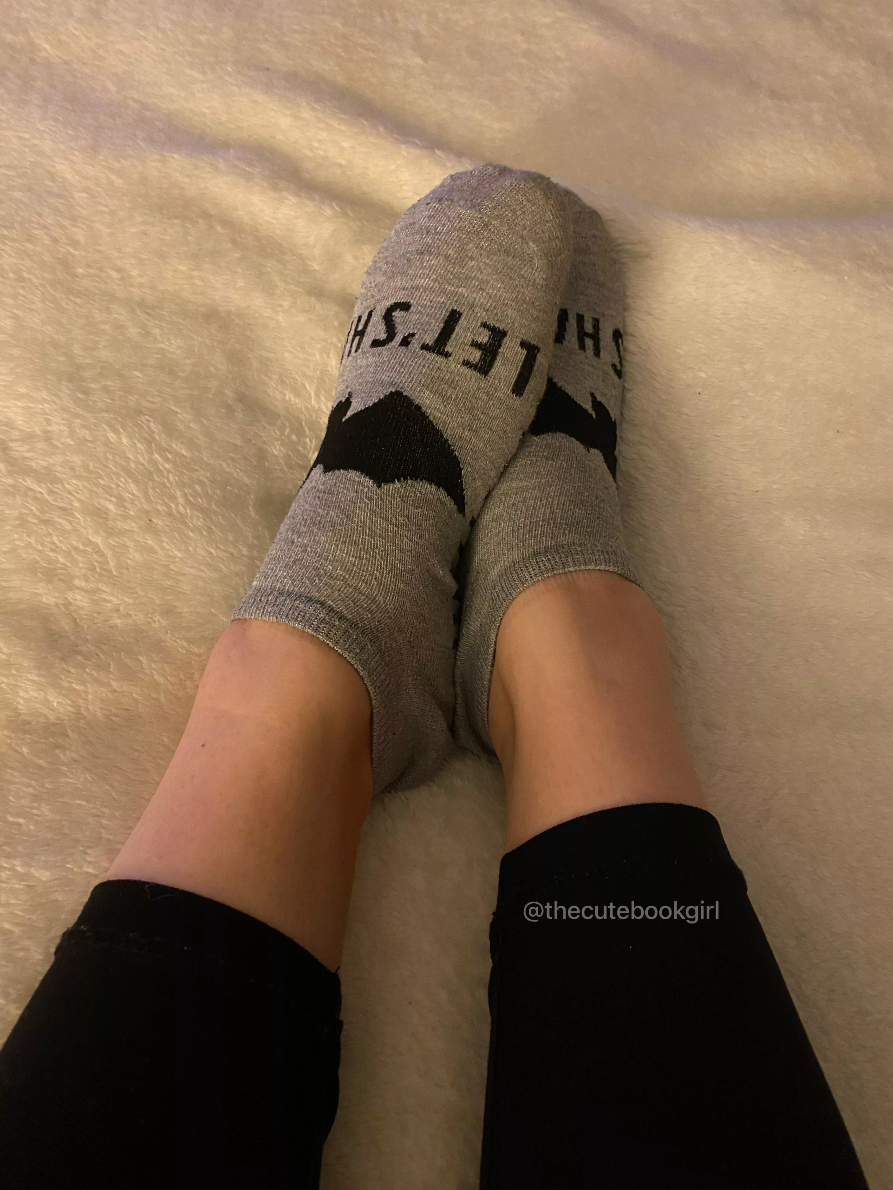 Spooky socks 🦇