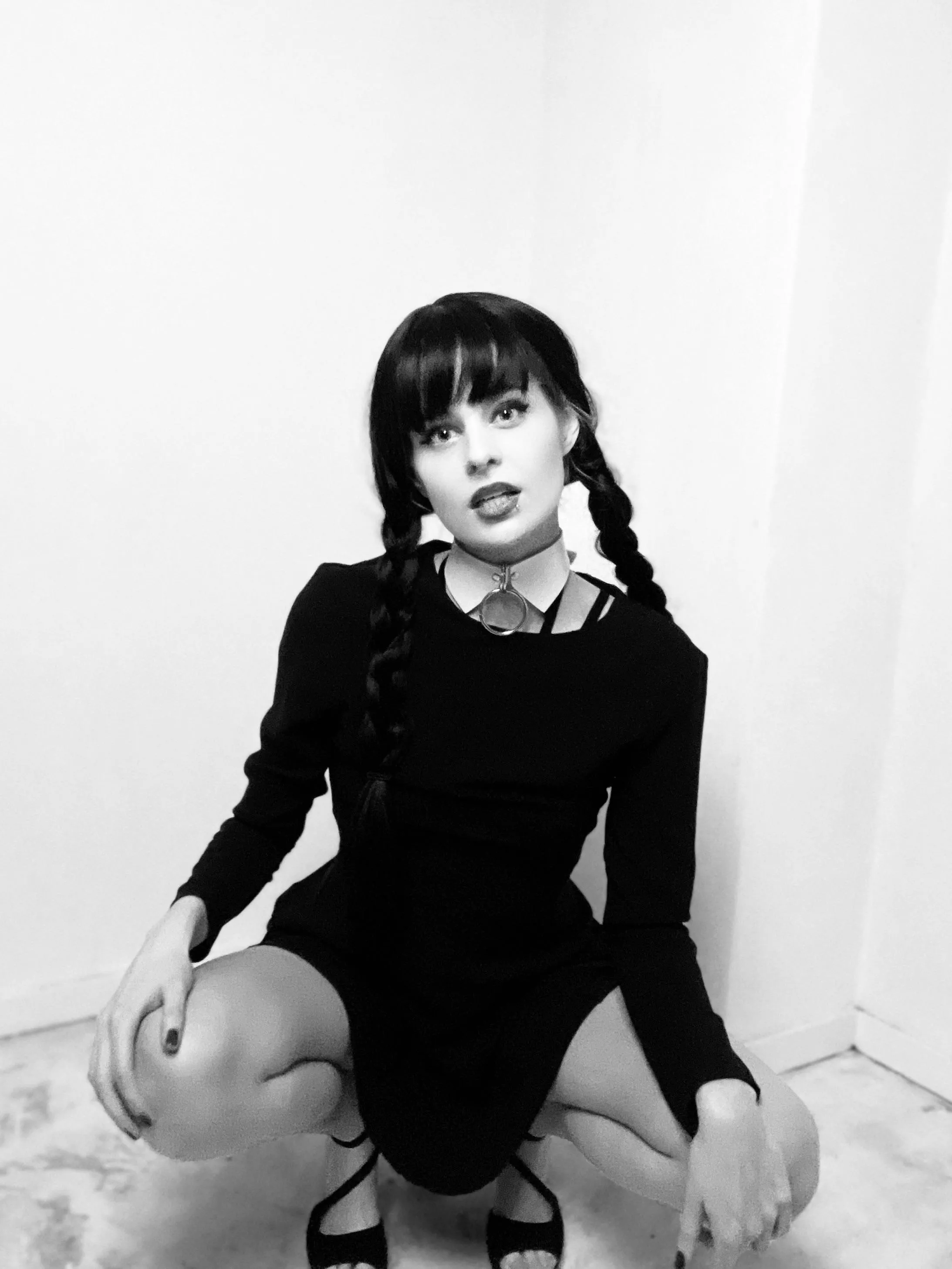 Wednesday gets online within 2 hours… make her cum! Look for Lana Peaches 💋