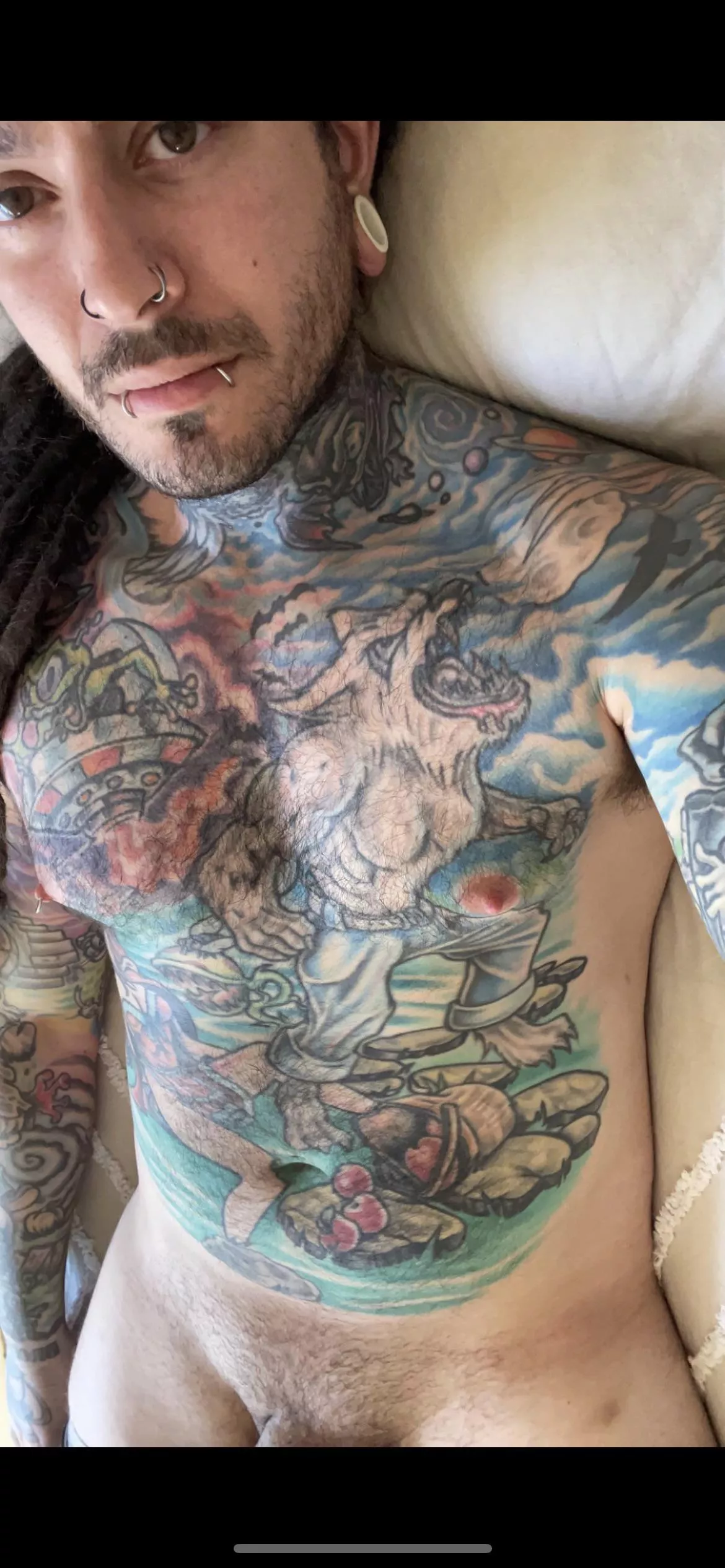 Wild enough or do I need to stop the crop 😈