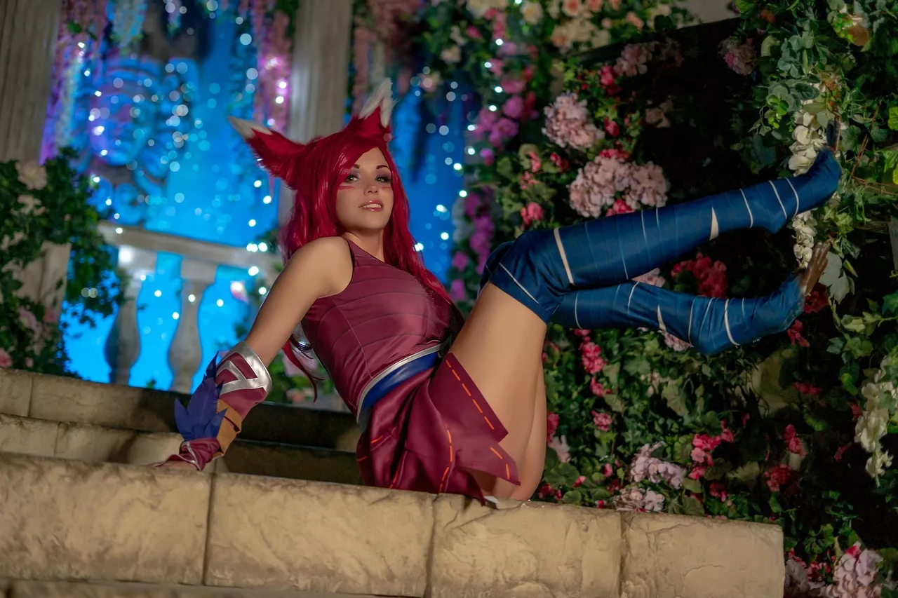 Xayah from League Of Legends by Octokuro