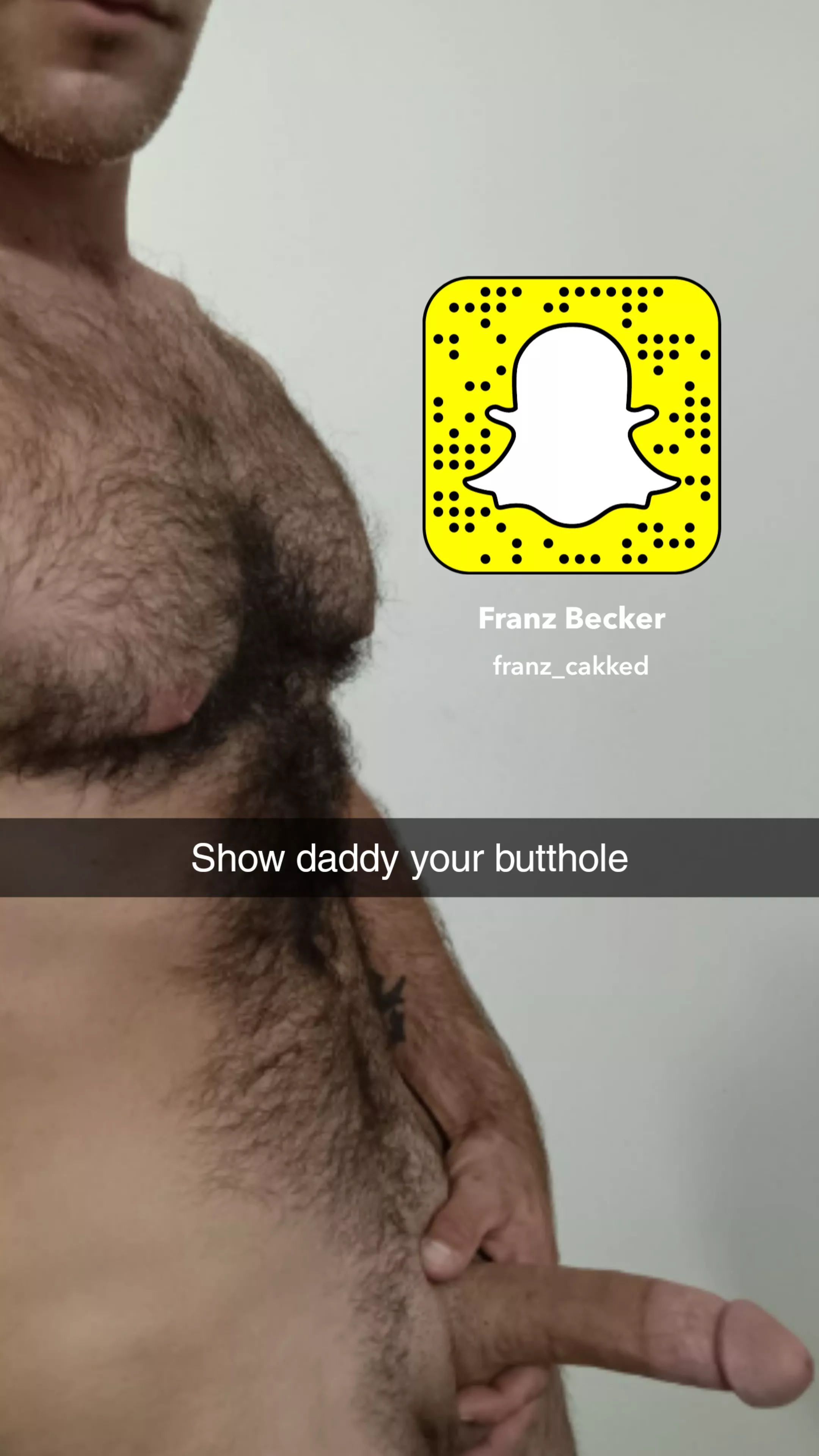 32 show daddy that ass