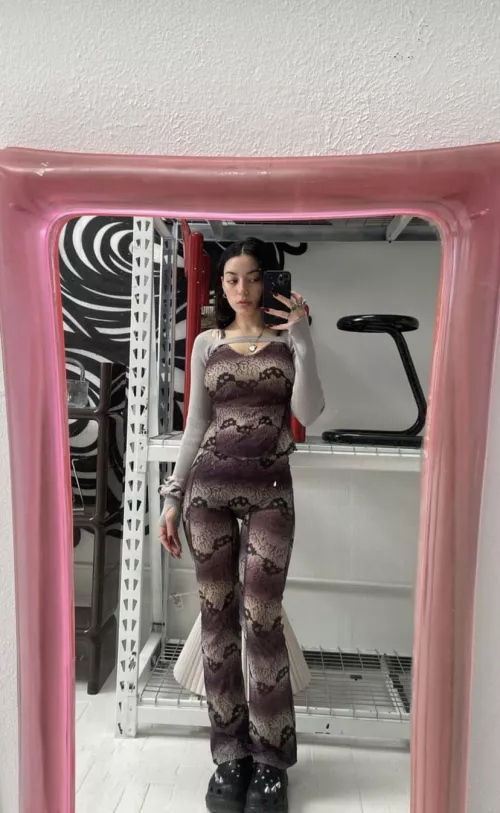 An absolute baddie with style