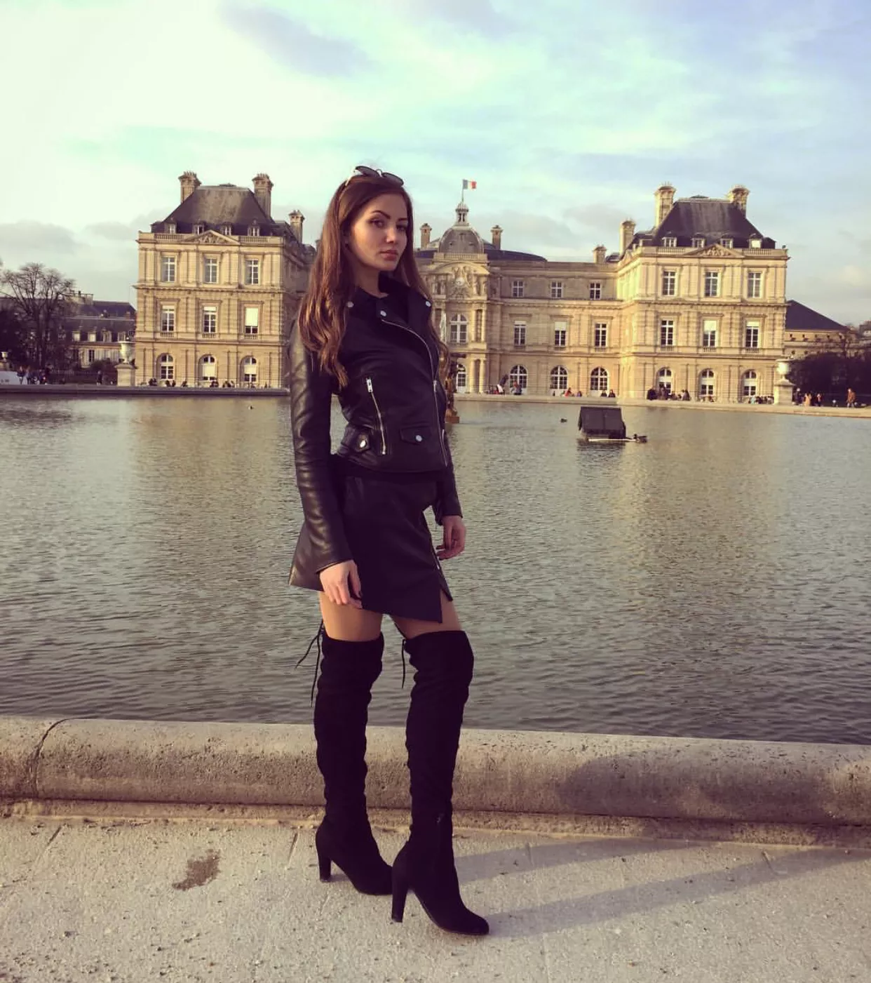 Anybody want a cum battle? Must have discord.