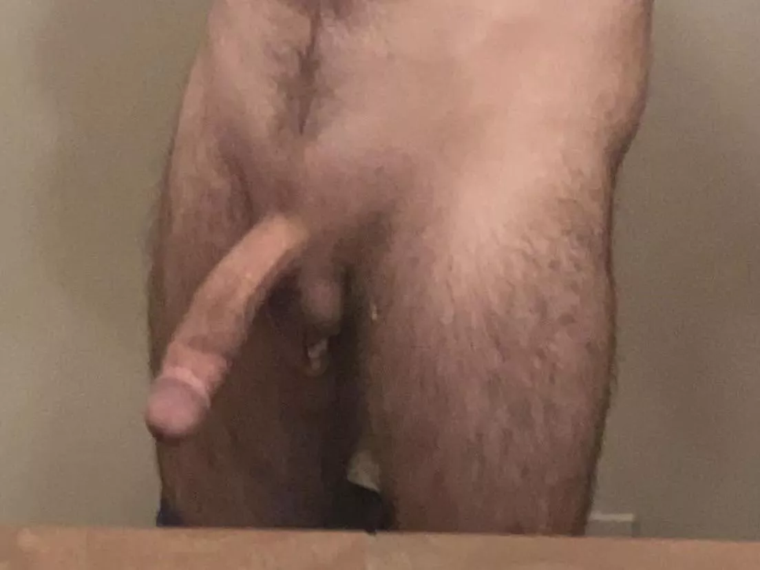 Anyone else’s too heavy and hangs down like this?