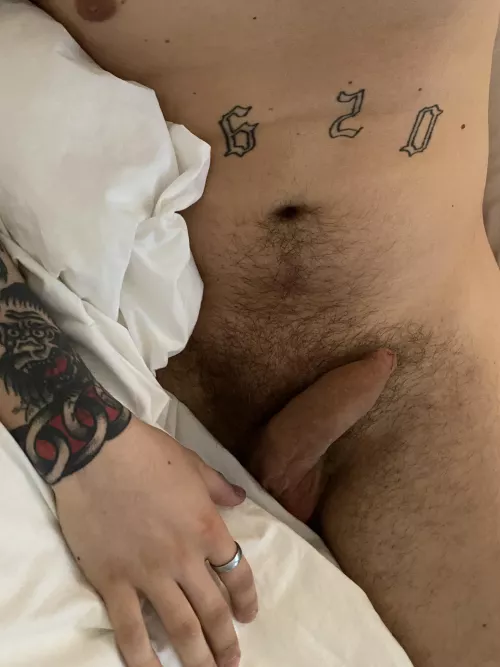 Anyone wanna cuddle?