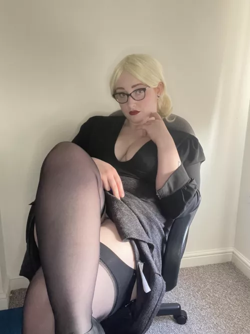 Are my legs distracting you