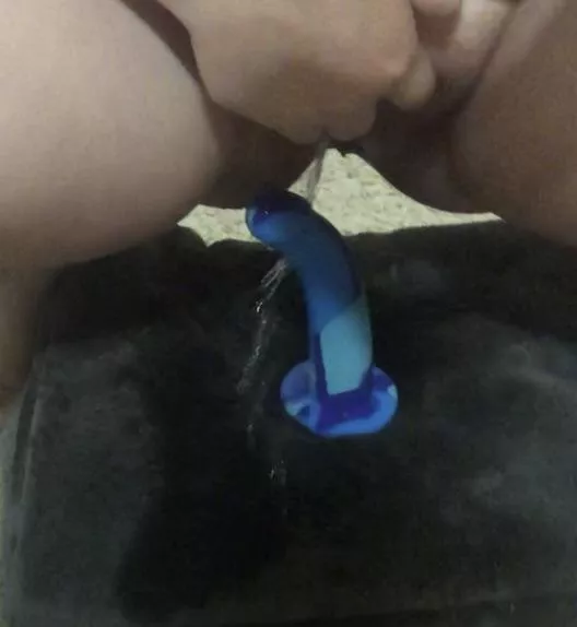 Can I let go on you while you play with yourself?