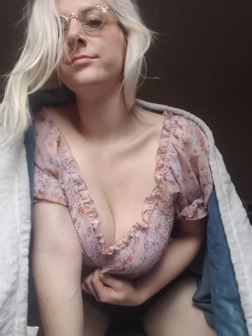 Come get cozy with me 🥰