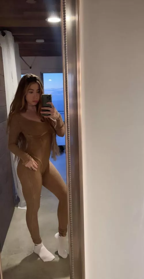 [domme]Any sissy slut ready to worship and be pegged, I will be willing dominate and peg hell out of em...