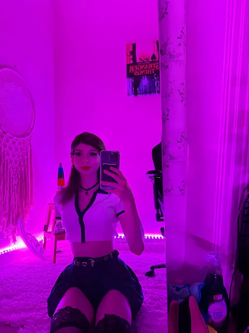 i love being hit on it makes me feel so wanted x