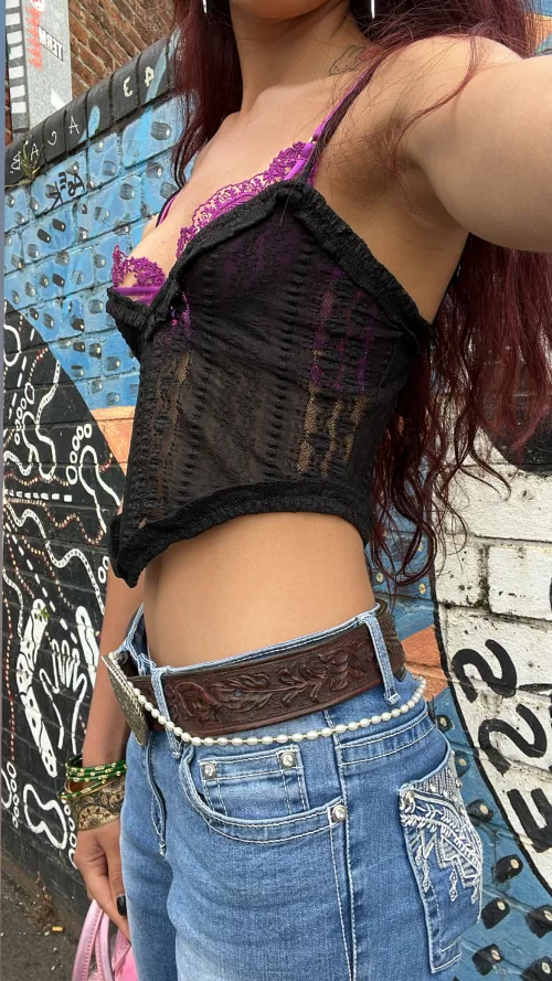 legal, tight, and 5'2. Am I your type?