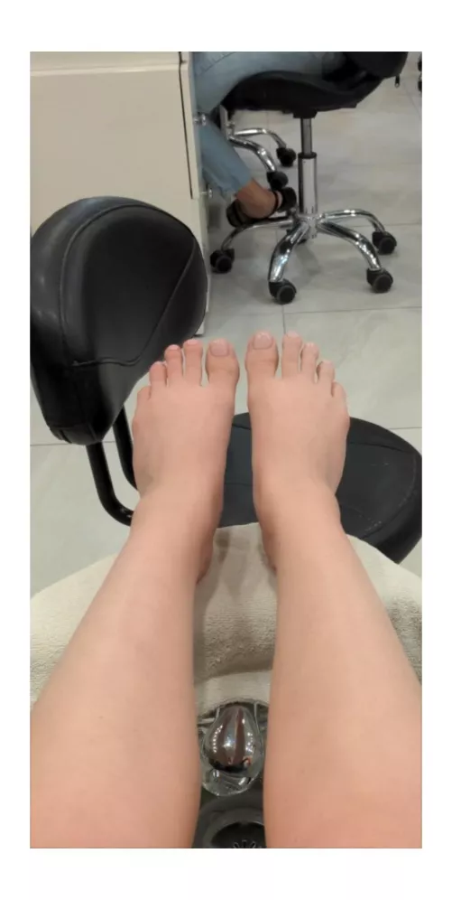 Love an end if week massage and pedicure 😍🙏 OC