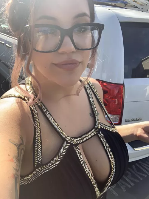 My cousin said my dress was a bit much for our dinner party 🤭