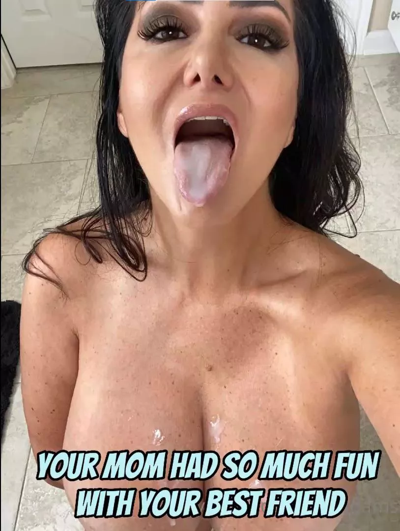 My mommy loves him😩