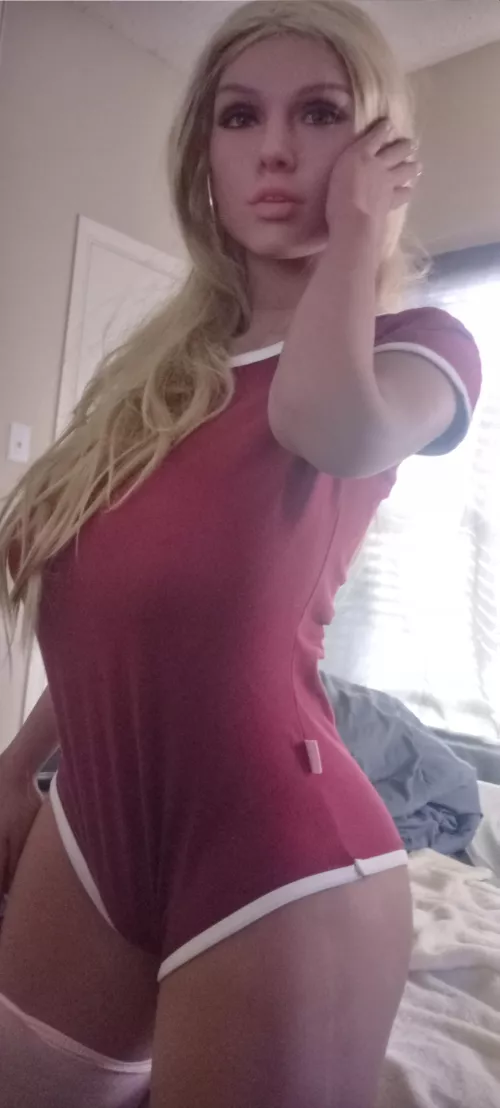 Natalie looking good today 👌