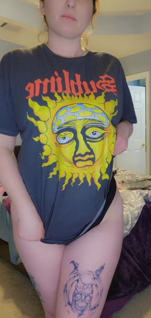 Smoking right now...anybody wanna chat?