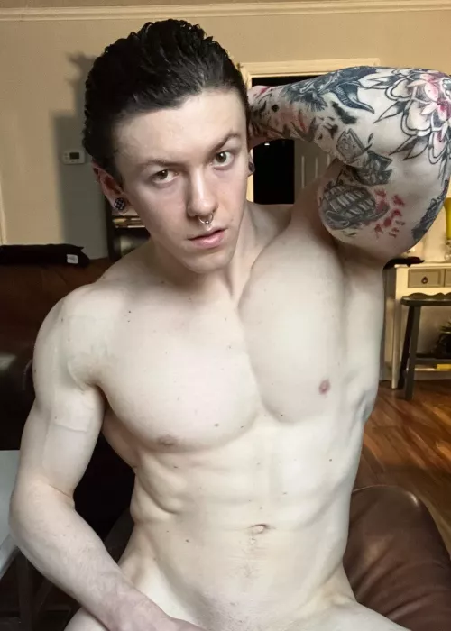 Someone come satisfy me (25)