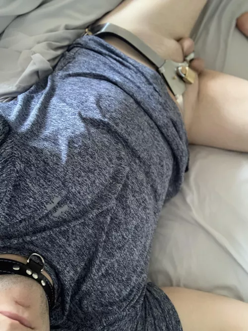 Sundays in bed hit differently, especially when belted next to a beautiful lady