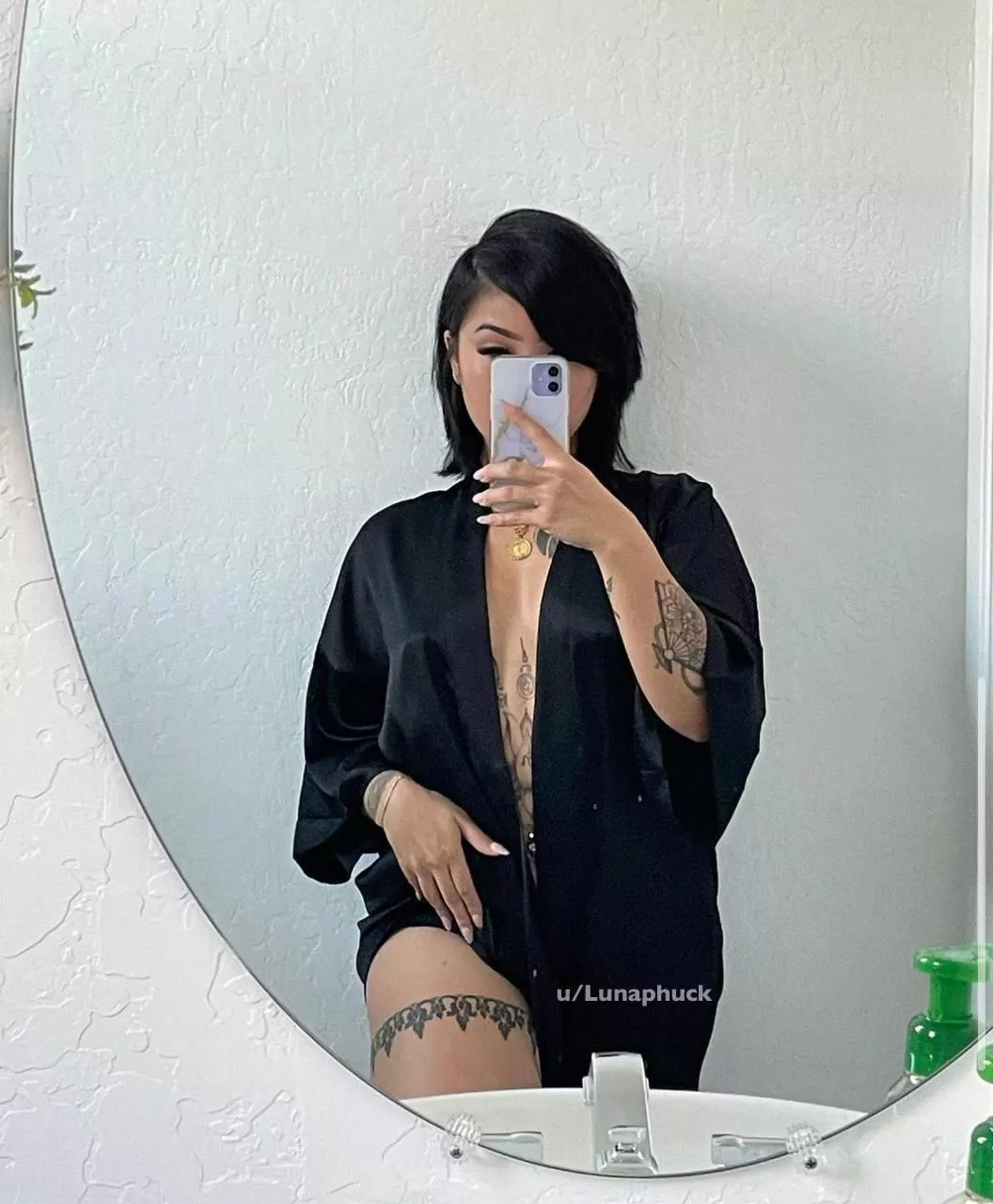 There’s nothing under 🫣