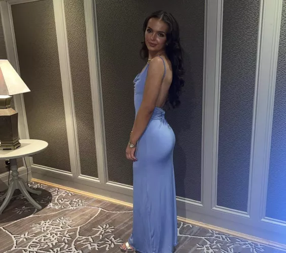 Tight Scottish chav with a fuckable arse 🍑😍🏴󠁧󠁢󠁳󠁣󠁴󠁿