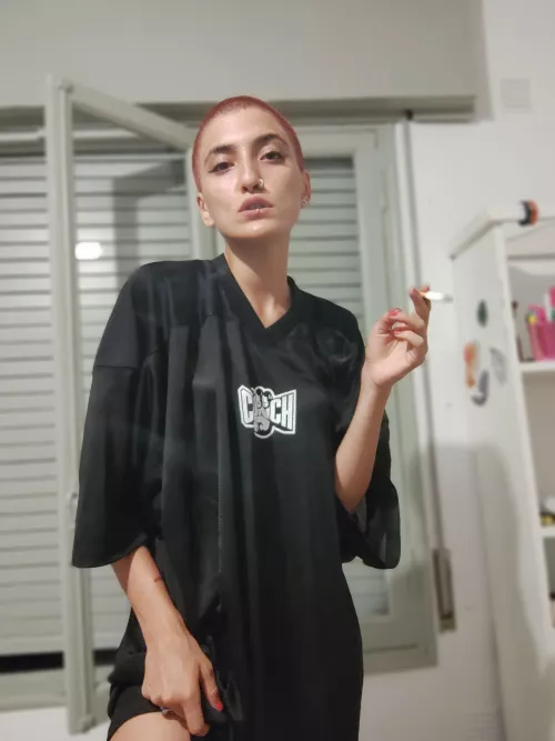 Very short red hair 😍