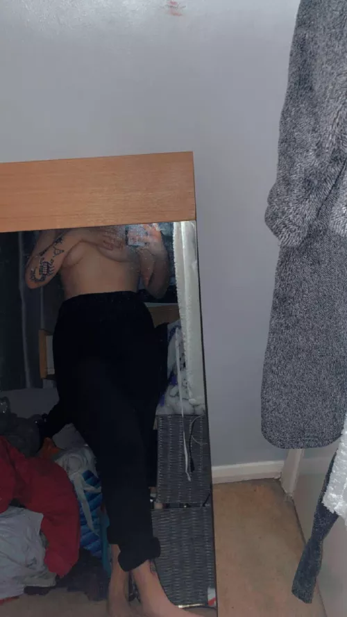 who wants a cuddle ;)