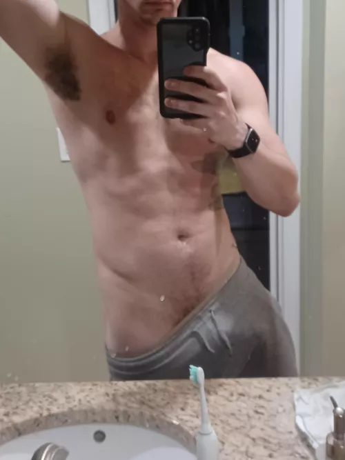 32 m into smooth bottoms and feet. Snap James_dean20551