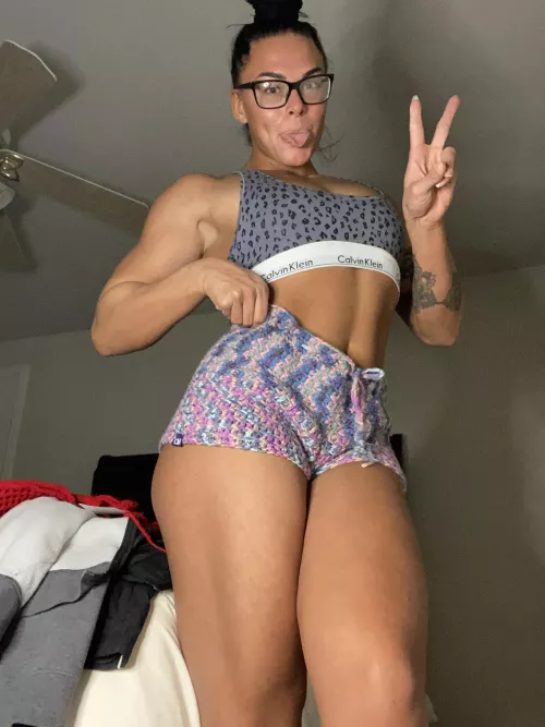 A friend made me these crochet shorts :)