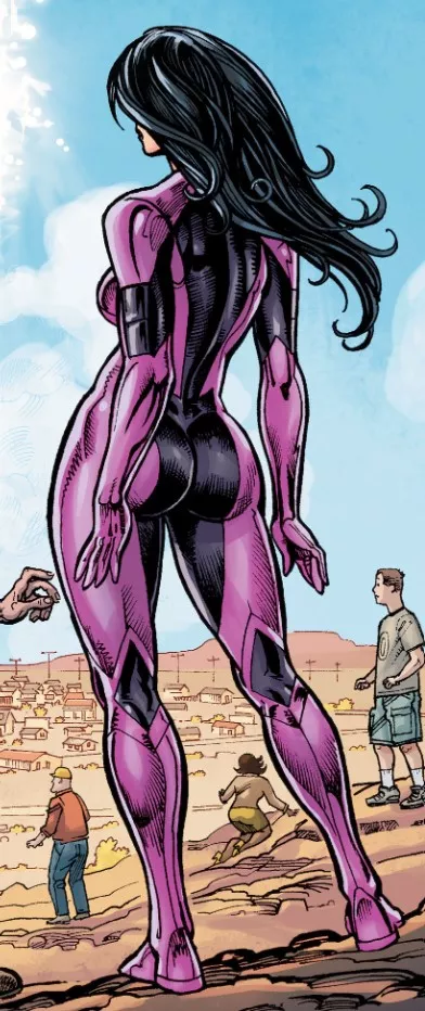 Carol's Backside [Green Lantern: New Guardians Annual #2]