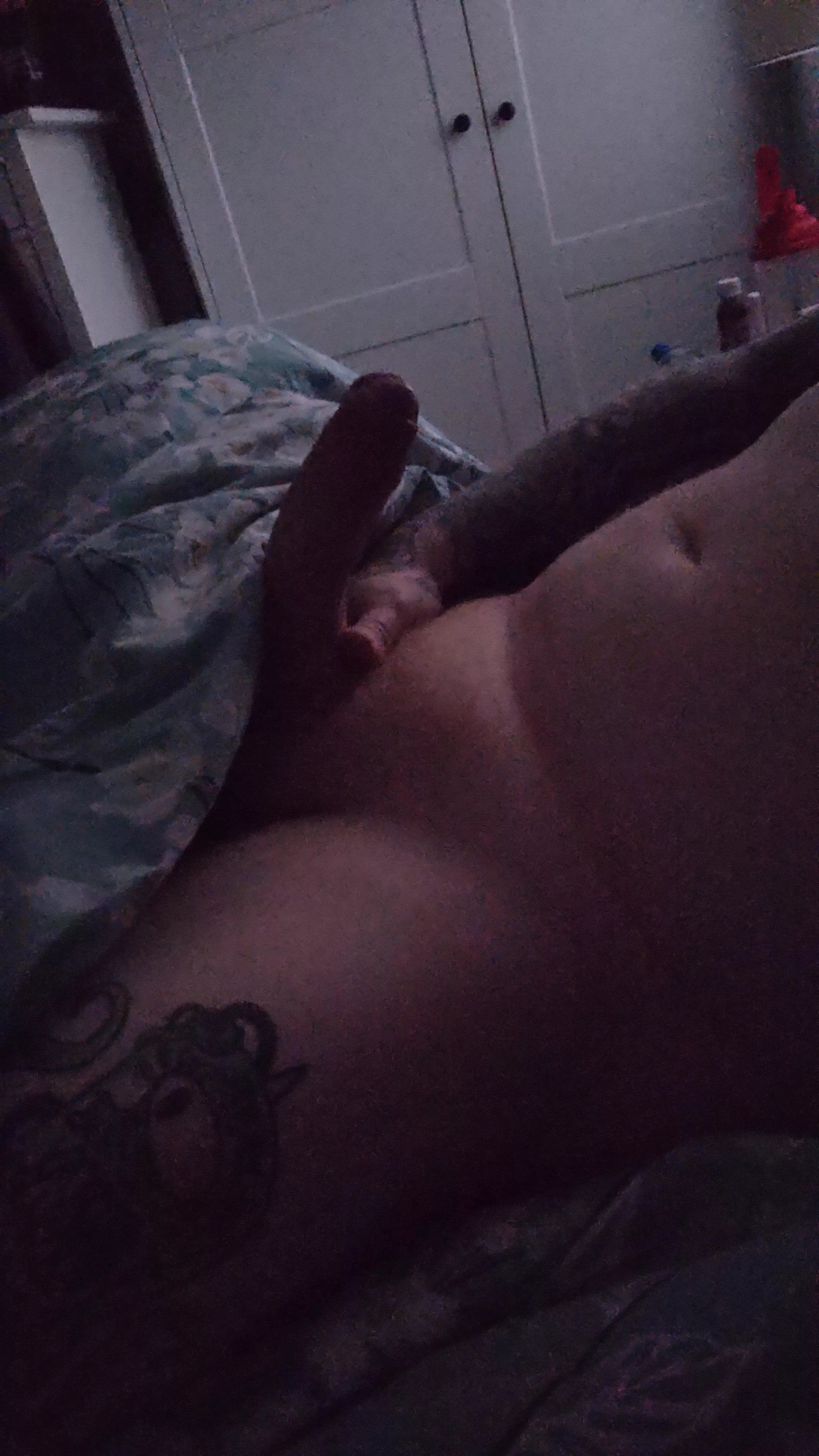 Desperate for my first gay experience